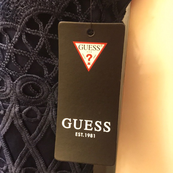 NWT Guess Women’s Dress. - Picture 5 of 6